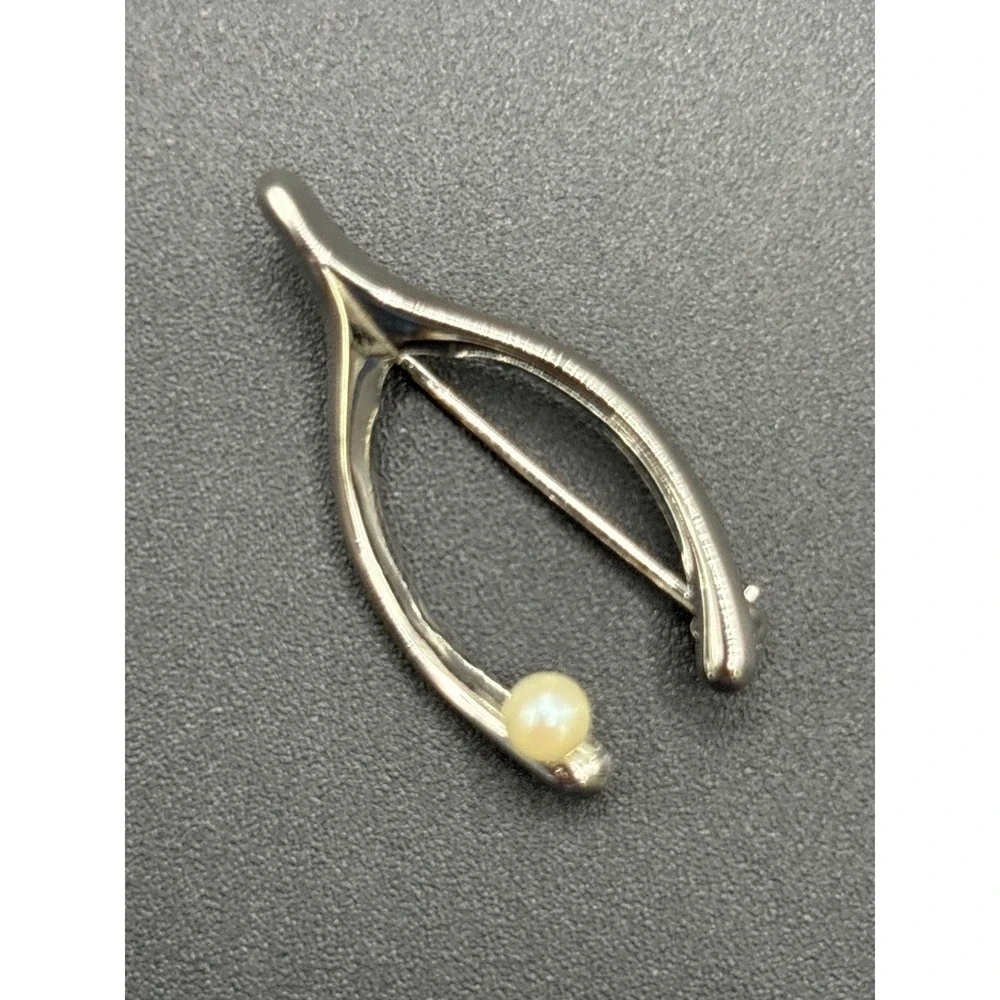EUC Sterling Silver Pearl Wishbone Brooch Pin D7